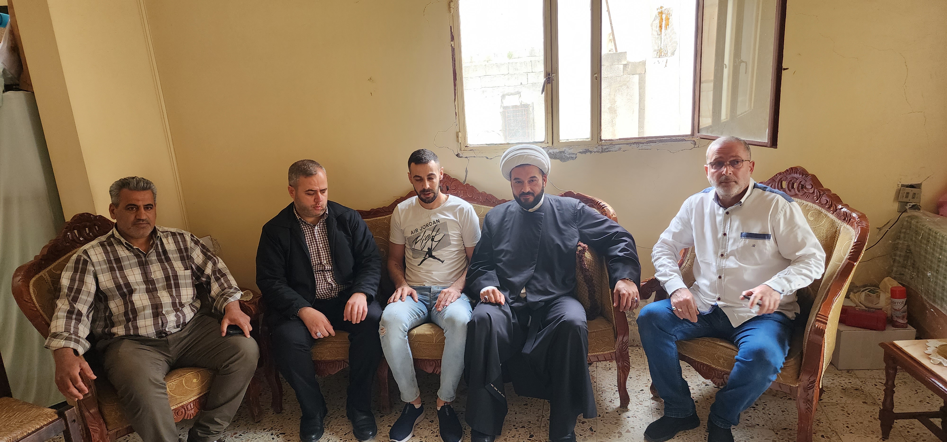 براءة الموقوف حسن عطيّة من تهمة التعامل مع العدو الإسرائيلي، وقد وصل الى منزله للتو في قانا