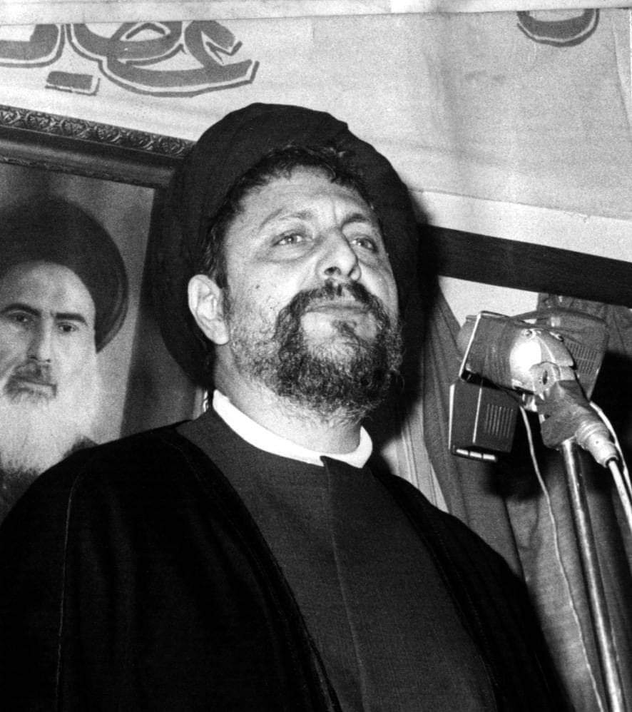 قانا الجليل قرية لبنانية تقع 95 كيلومترا جنوب بيروت في قضاء صور من محافظة الجنوب. تبلغ مساحتها حوالي 11 كليو متر مربع وعدد سكانها حوالي 20 ألف نسمة بين مهاجر ومقيم
