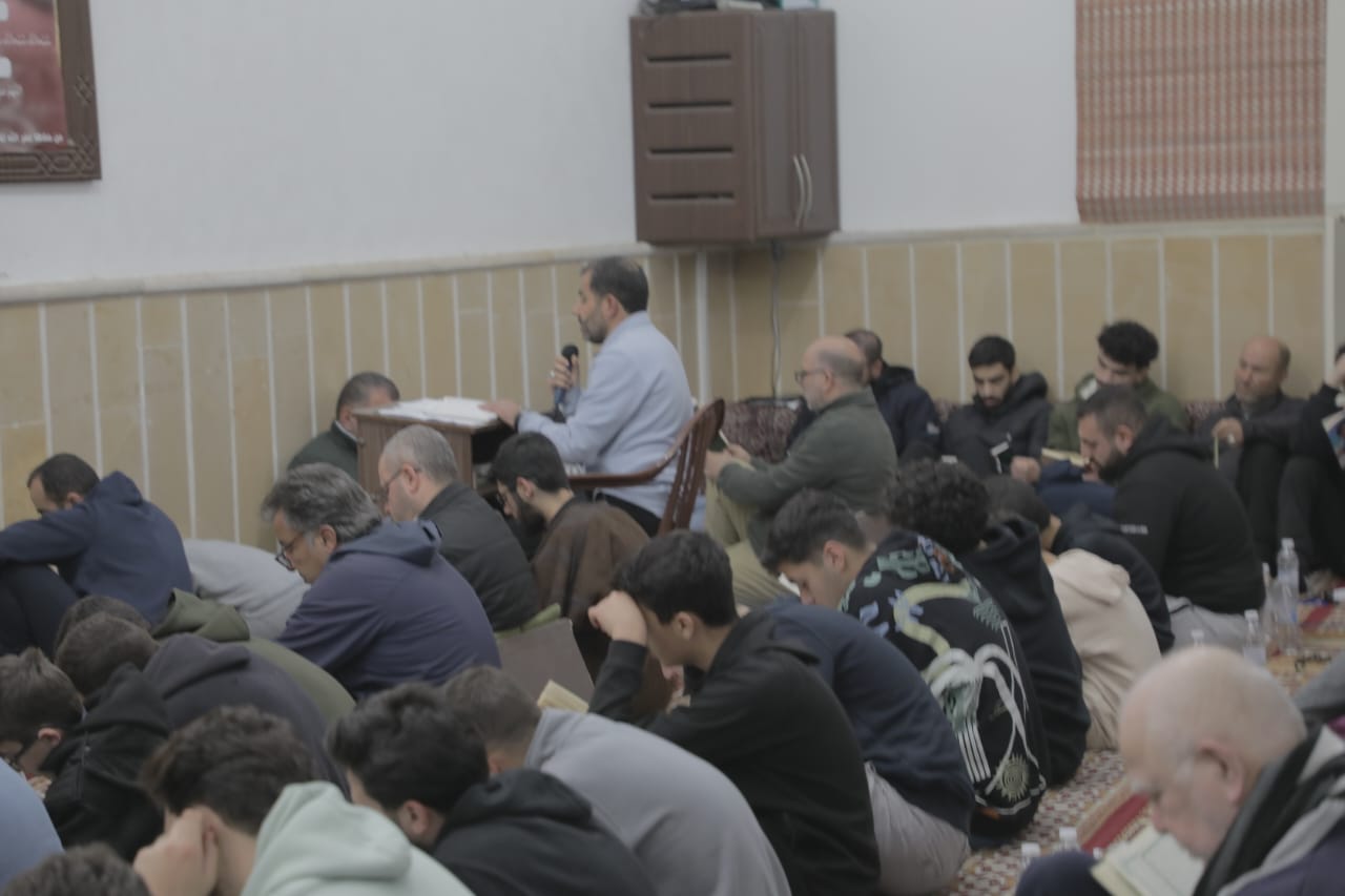 إحياء ليالي القدر المباركة للعام ٢٠٢٥ بحضور حاشد من المؤمنين الذين ابتهلوا الى الله تعالى بأدعيتهم