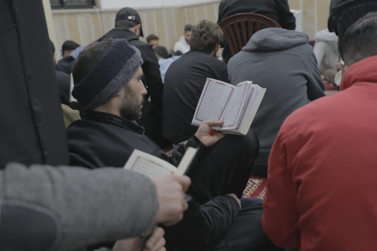 إحياء ليالي القدر المباركة للعام ٢٠٢٥ بحضور حاشد من المؤمنين الذين ابتهلوا الى الله تعالى بأدعيتهم