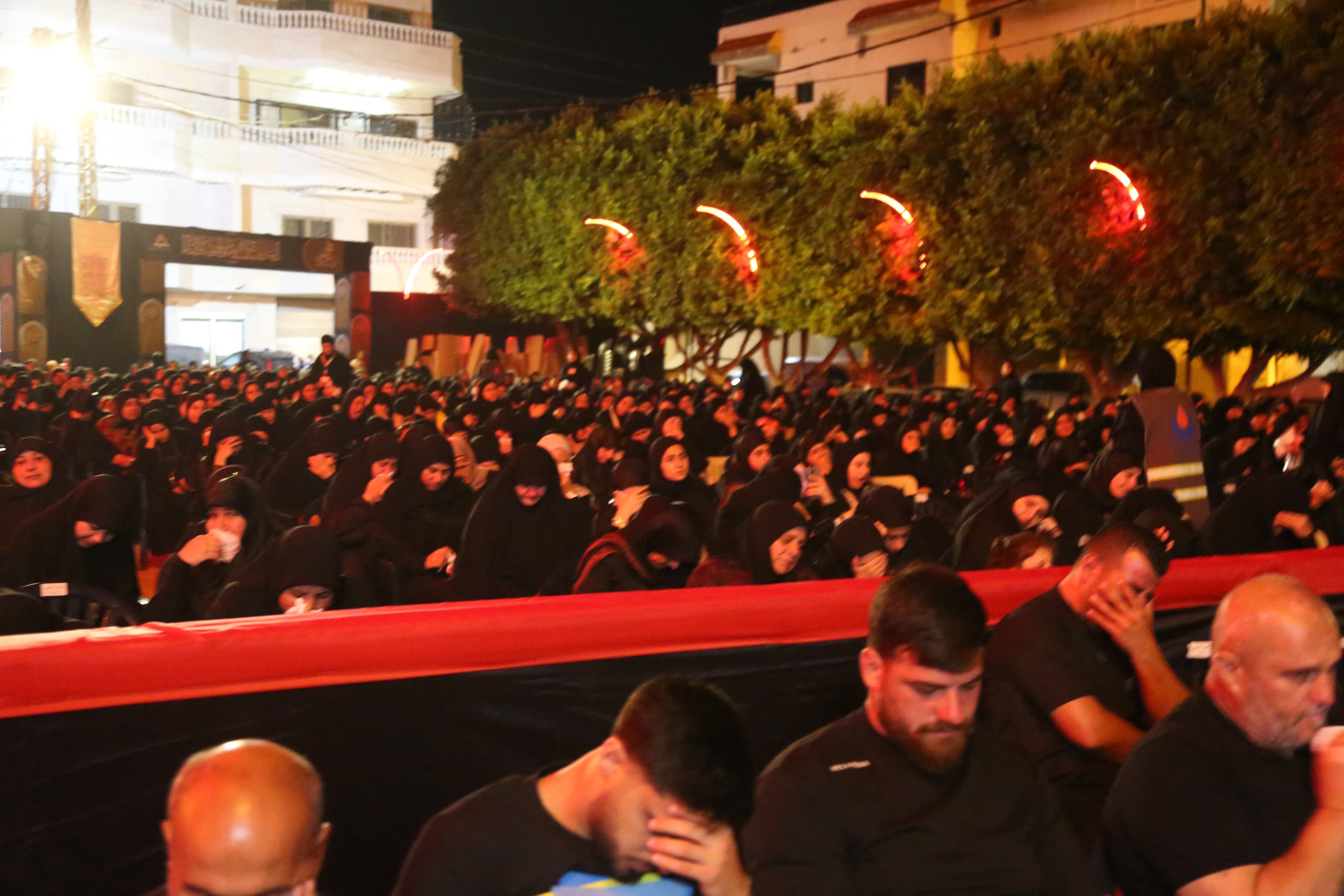بالصور إحياء الليلة الأولى من ليالي عاشوراء في بلدة قانا ساحة الأمام الحسين (ع) حارة البركة ٢٠٢٥