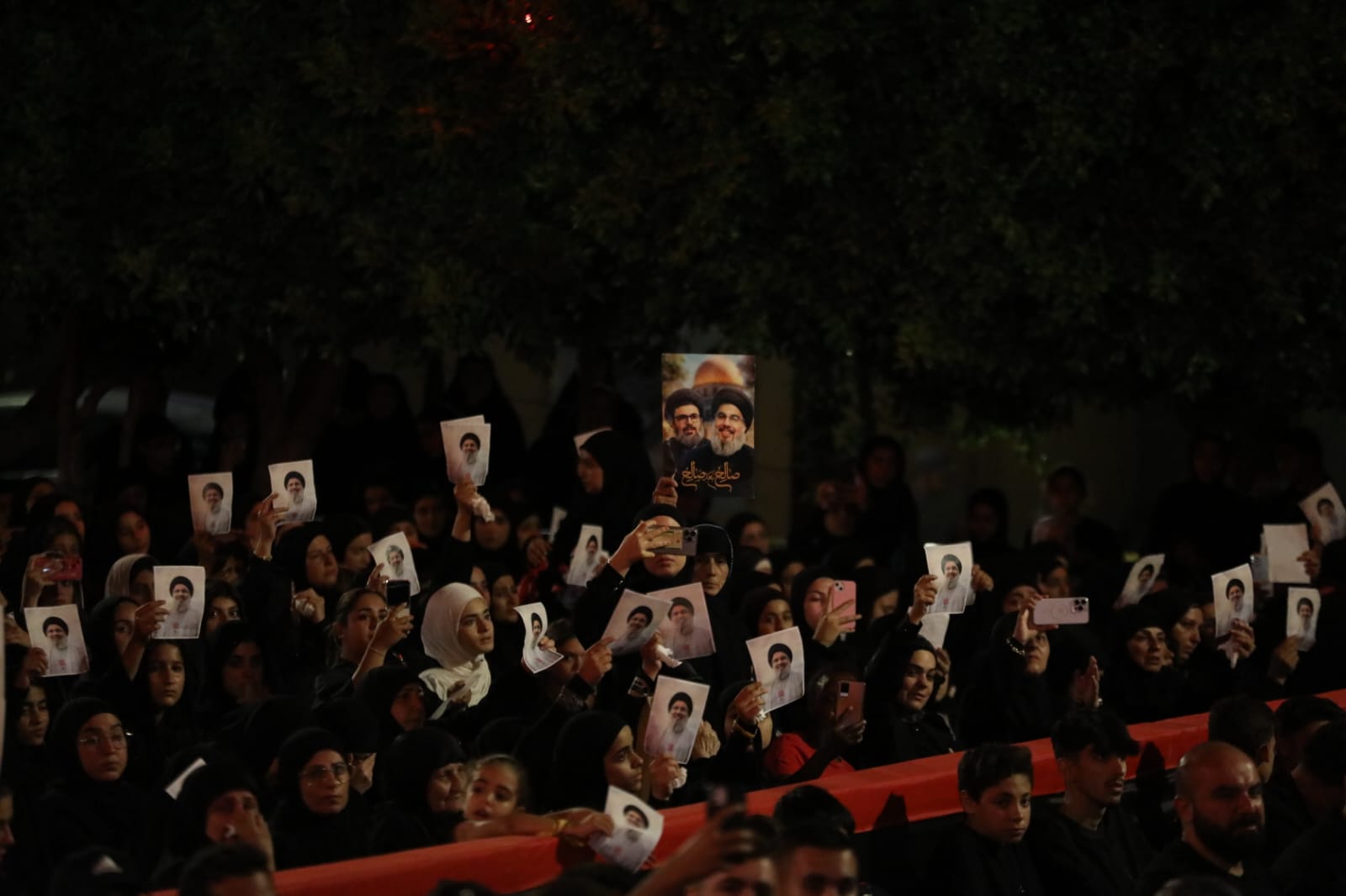 بالصور إحياء الليلة العاشرة ٢٠٢٥ من ليالي عاشوراء في بلدة قانا ساحة الأمام الحسين (ع) حارة البركة