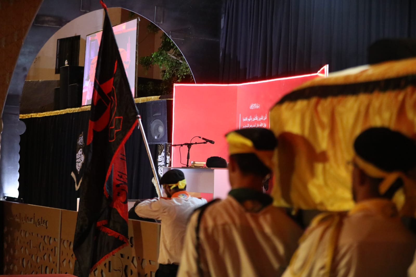 بالصور إحياء الليلة العاشرة ٢٠٢٥ من ليالي عاشوراء في بلدة قانا ساحة الأمام الحسين (ع) حارة البركة