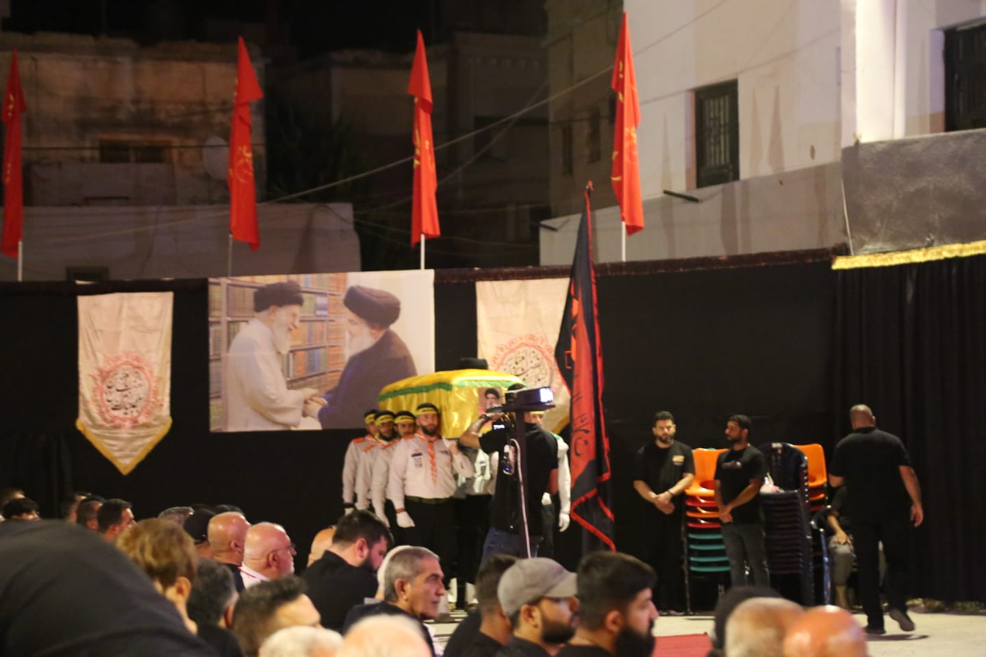بالصور إحياء الليلة العاشرة ٢٠٢٥ من ليالي عاشوراء في بلدة قانا ساحة الأمام الحسين (ع) حارة البركة