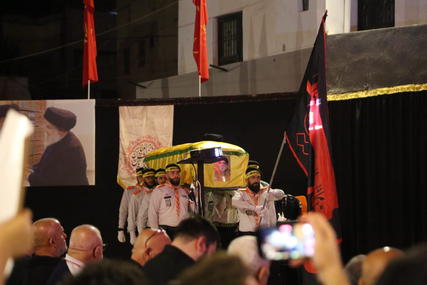 بالصور إحياء الليلة العاشرة ٢٠٢٥ من ليالي عاشوراء في بلدة قانا ساحة الأمام الحسين (ع) حارة البركة