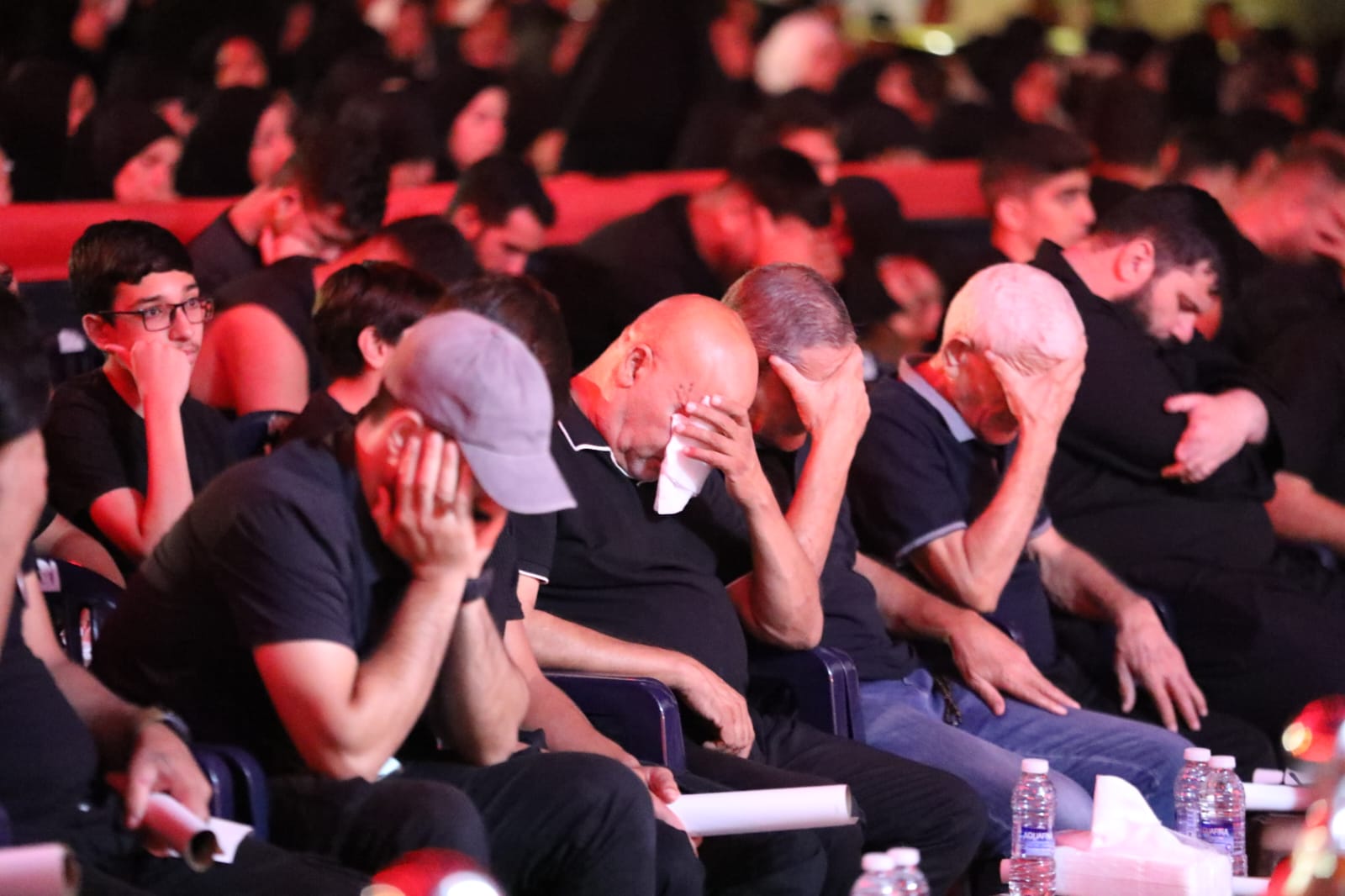 بالصور إحياء الليلة العاشرة ٢٠٢٥ من ليالي عاشوراء في بلدة قانا ساحة الأمام الحسين (ع) حارة البركة