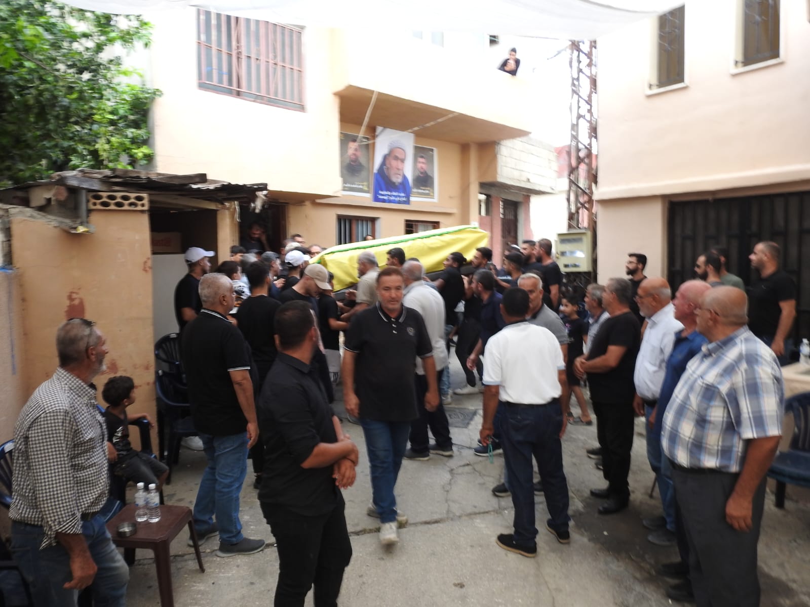 شيعت بلدة قانا فقيد الجهاد والمقاومة الحاج علي محمد حكيم الى مثواه الاخير