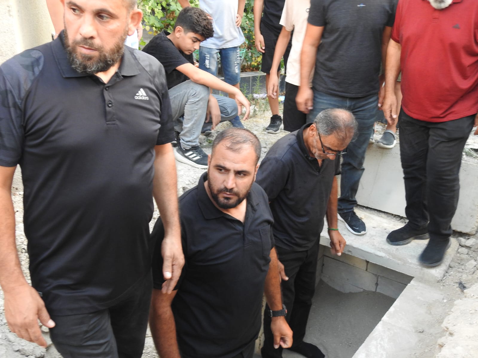 شيعت بلدة قانا فقيد الجهاد والمقاومة الحاج علي محمد حكيم الى مثواه الاخير